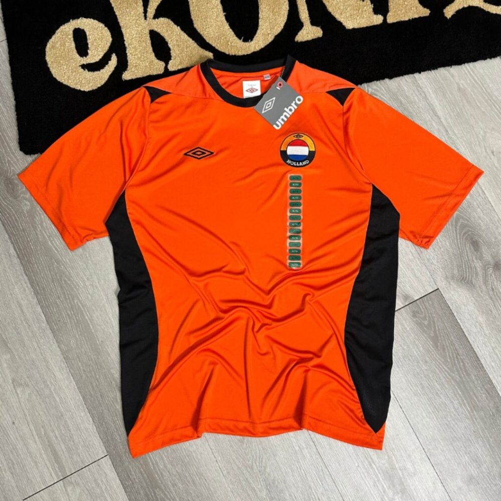 NWT - Umbro Netherlands Holland Blank Men's Orange Soccer Jersey - Size XL
